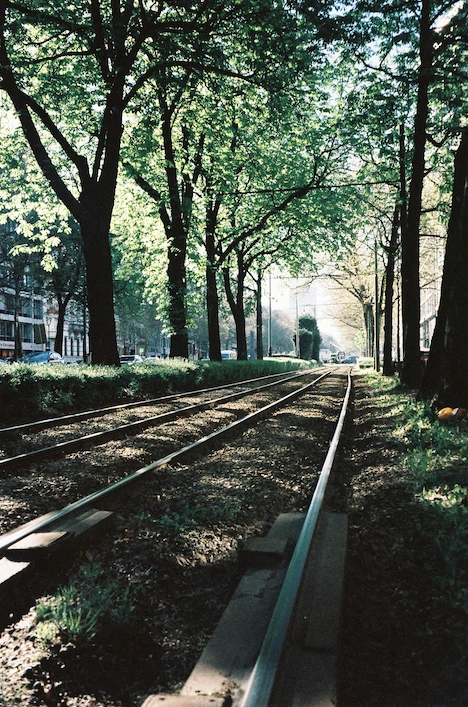 Exemple du film OptiColour avec une photo du tramway dans Bruxelles