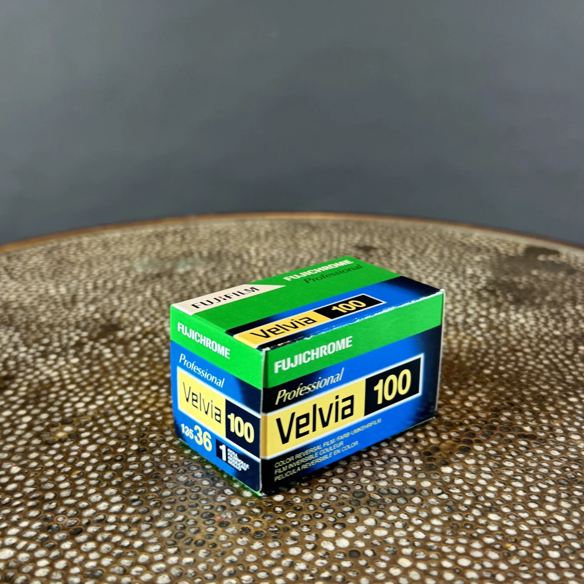 Fujifilm Velvia 100 135-36