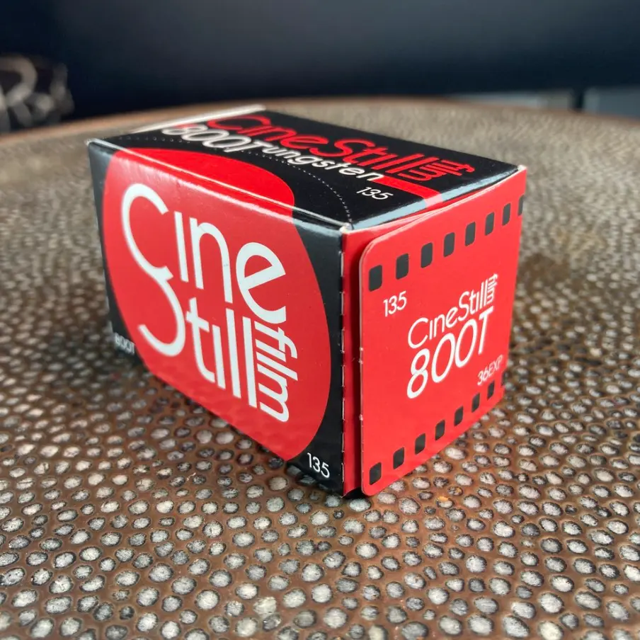 CineStill 800T 135-36