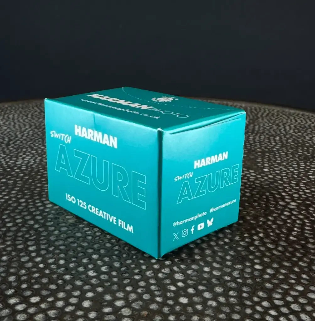 Harman switch Azure 135 - 36 exp - ISO 125 creative film