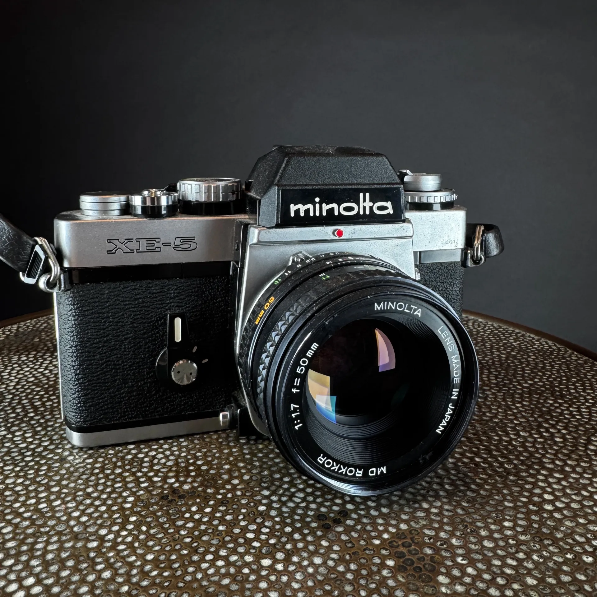 Minolta XE-5 + Lens 50 mm f/1.7